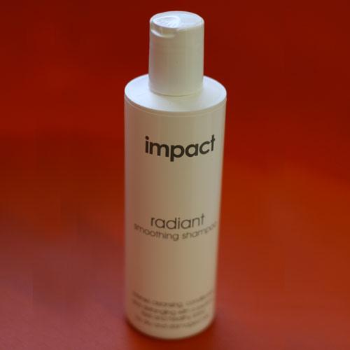 Impact radiant smoothing shampoo nanas coiff rumelange